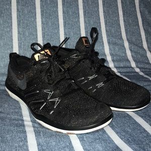 New! No tags, Nike Focus Flyknit Training Shoes!!